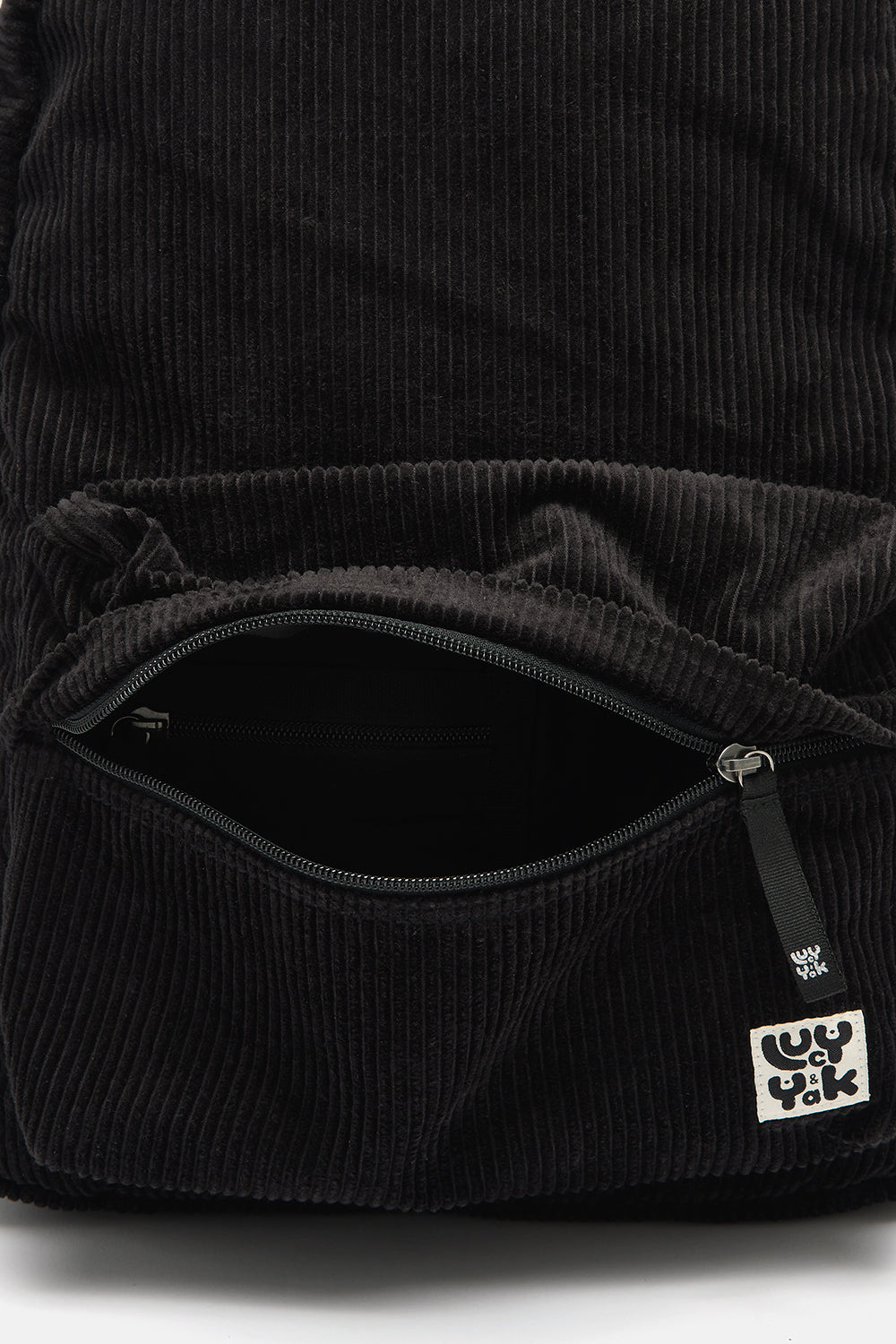 Kellie - Skater Corduroy Backpack in Black