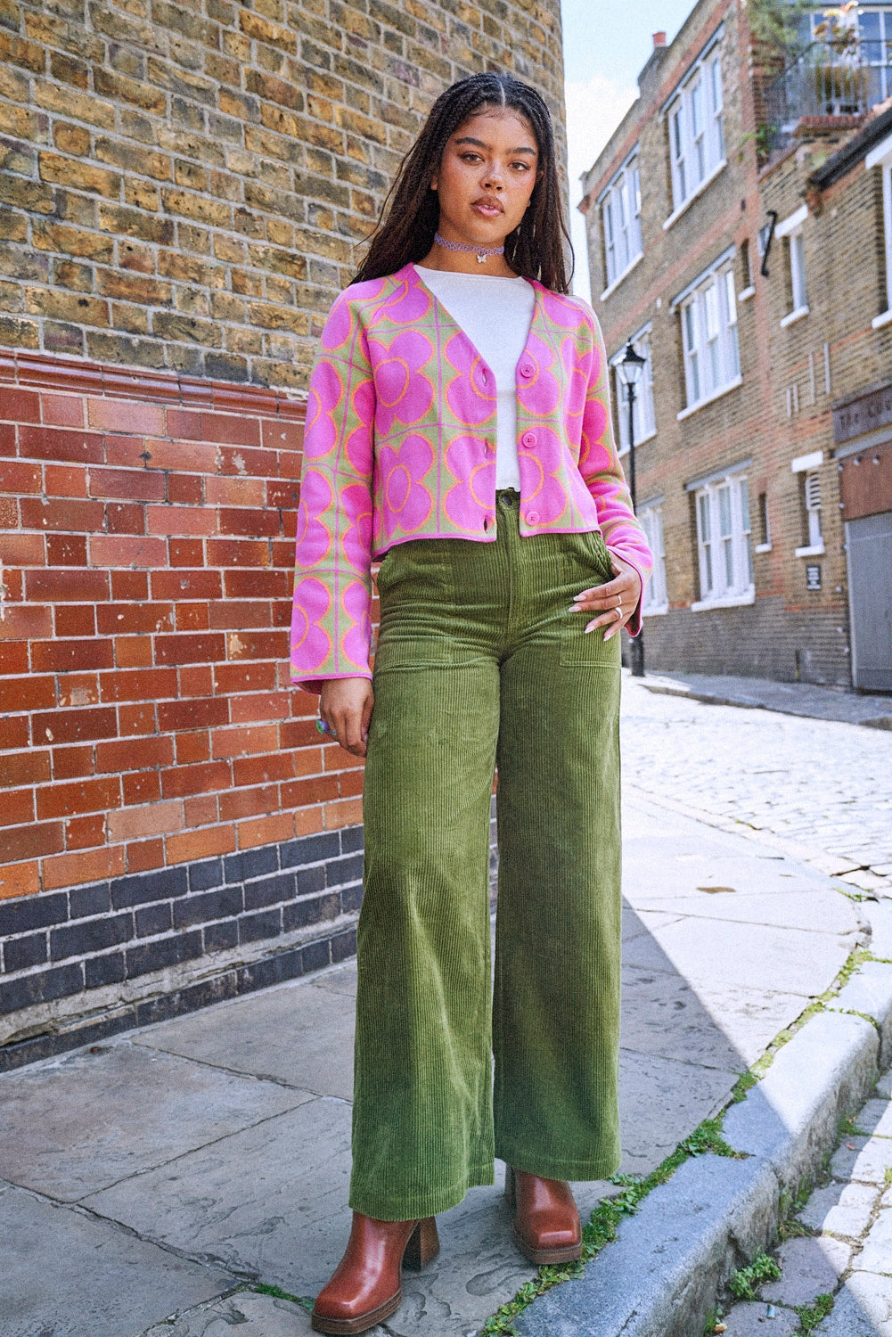 Delores - Wide Leg Corduroy Trousers in Pesto Green