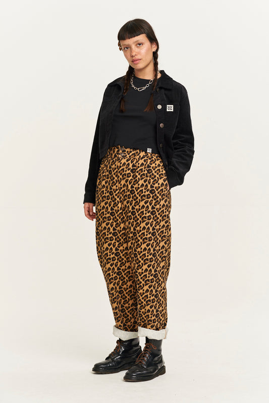 Addison - Tapered Twill Trousers in Leopard Print