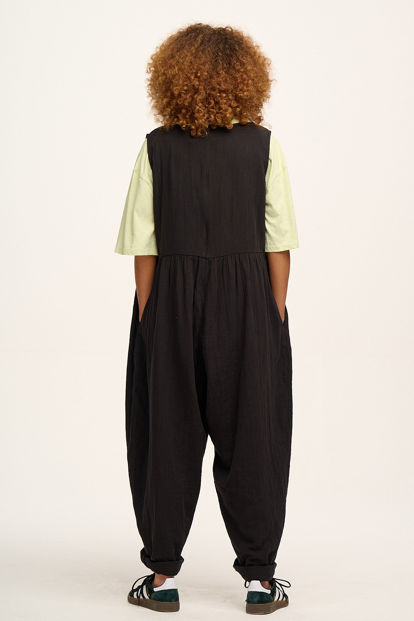 Bowie - Sleeveless Cotton Jumpsuit in Black