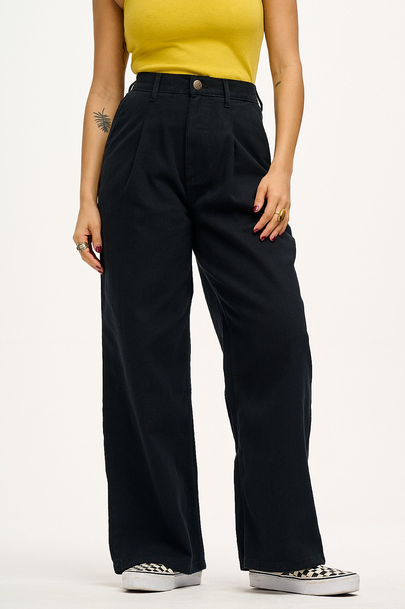 Cole - Baggy Wide Leg Denim Jeans in Black