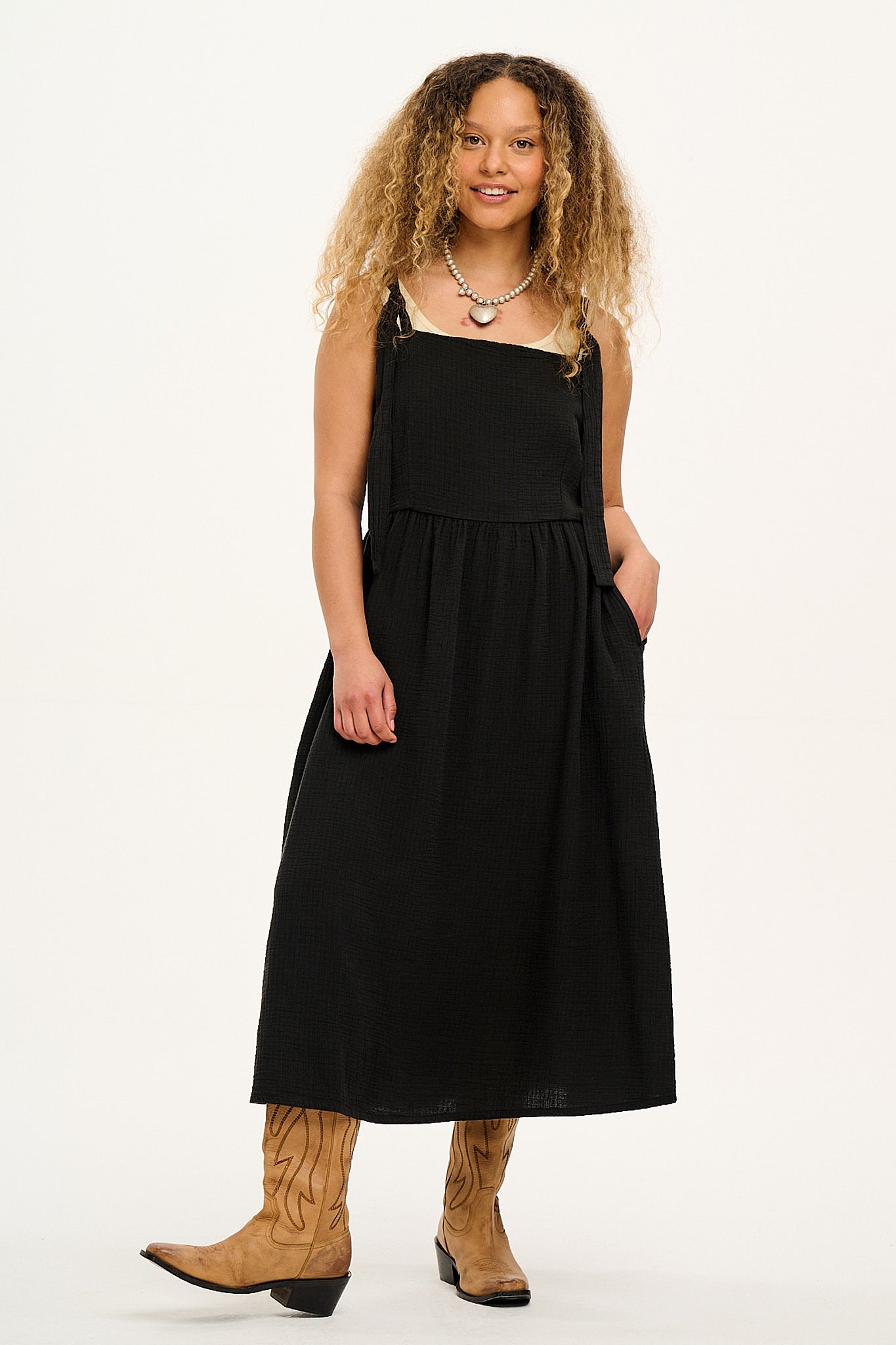 Faye - Midi Cotton Gauze Dress in Black