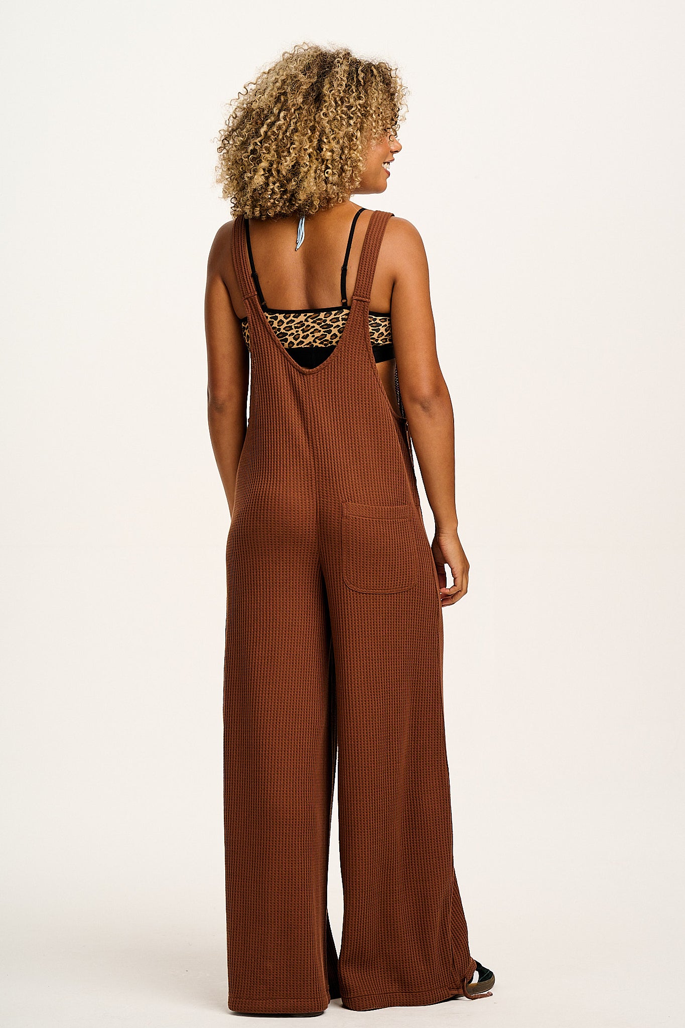 Ali - Slouchy Waffle Cotton Dungarees in Cappuccino Brown