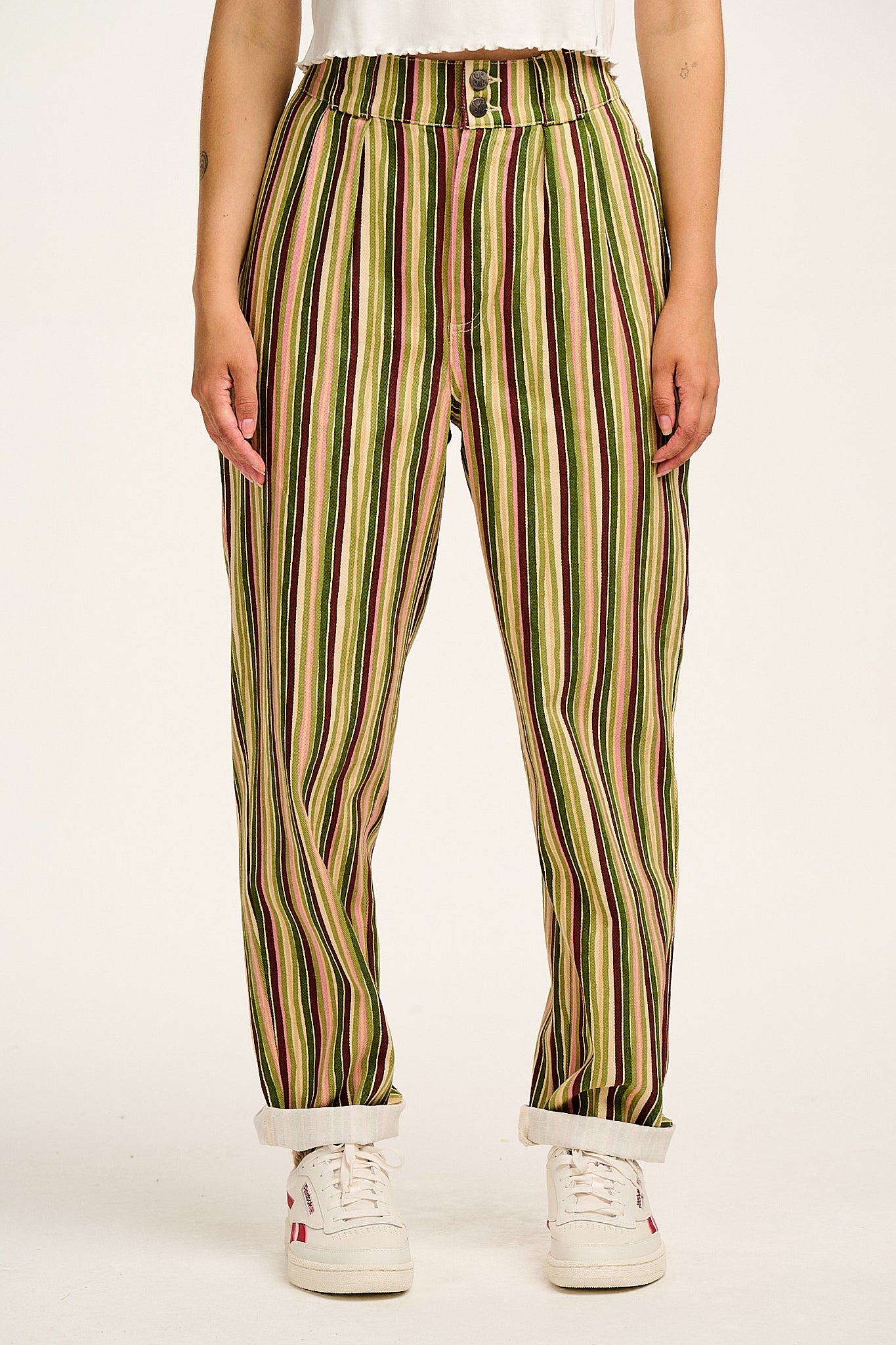 Addison - Tapered Twill Trousers in Elm Stripe