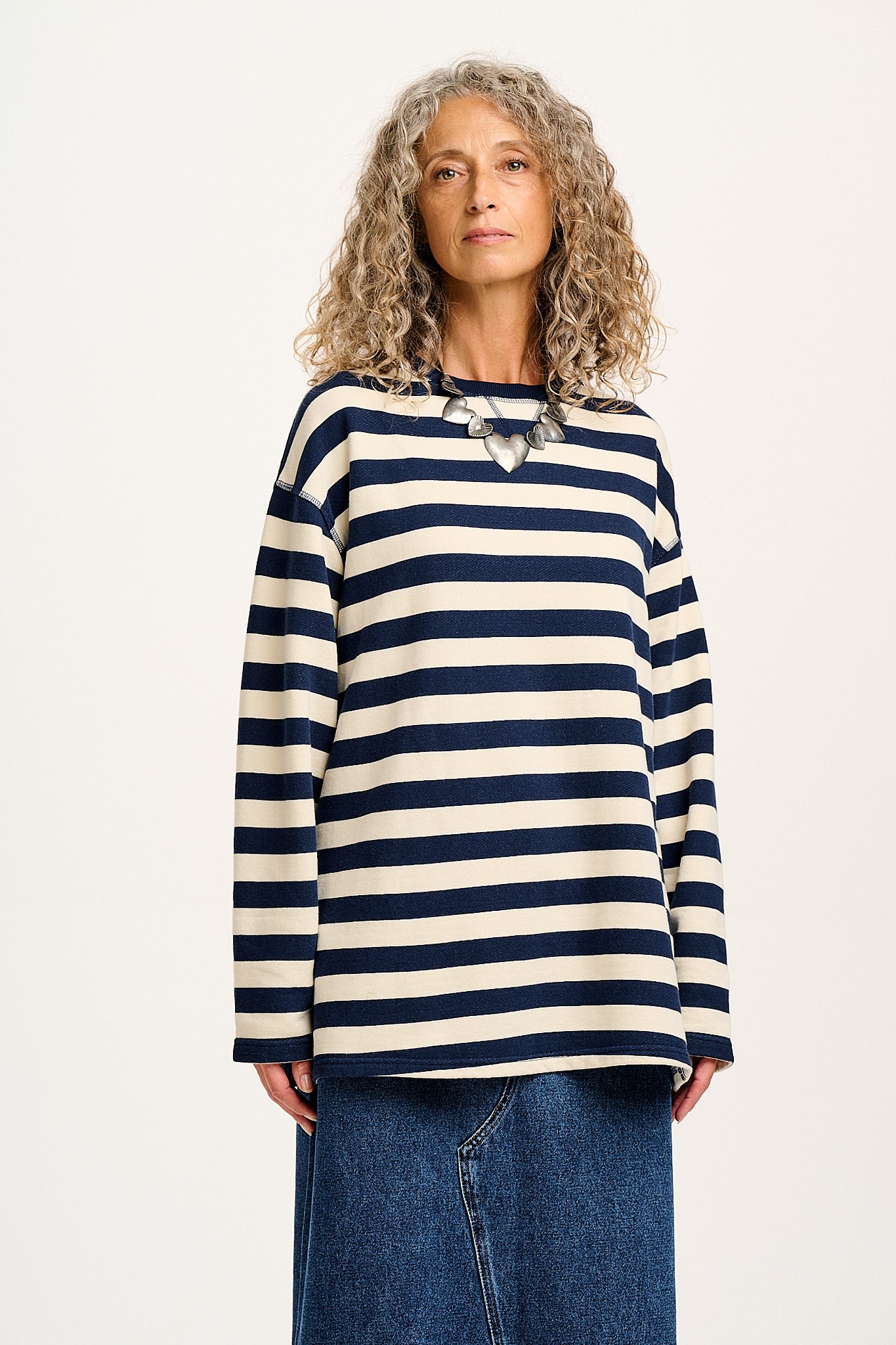 Kai - Midweight Cosy Loop Back Cotton Sweatshirt in Navy & Ecru