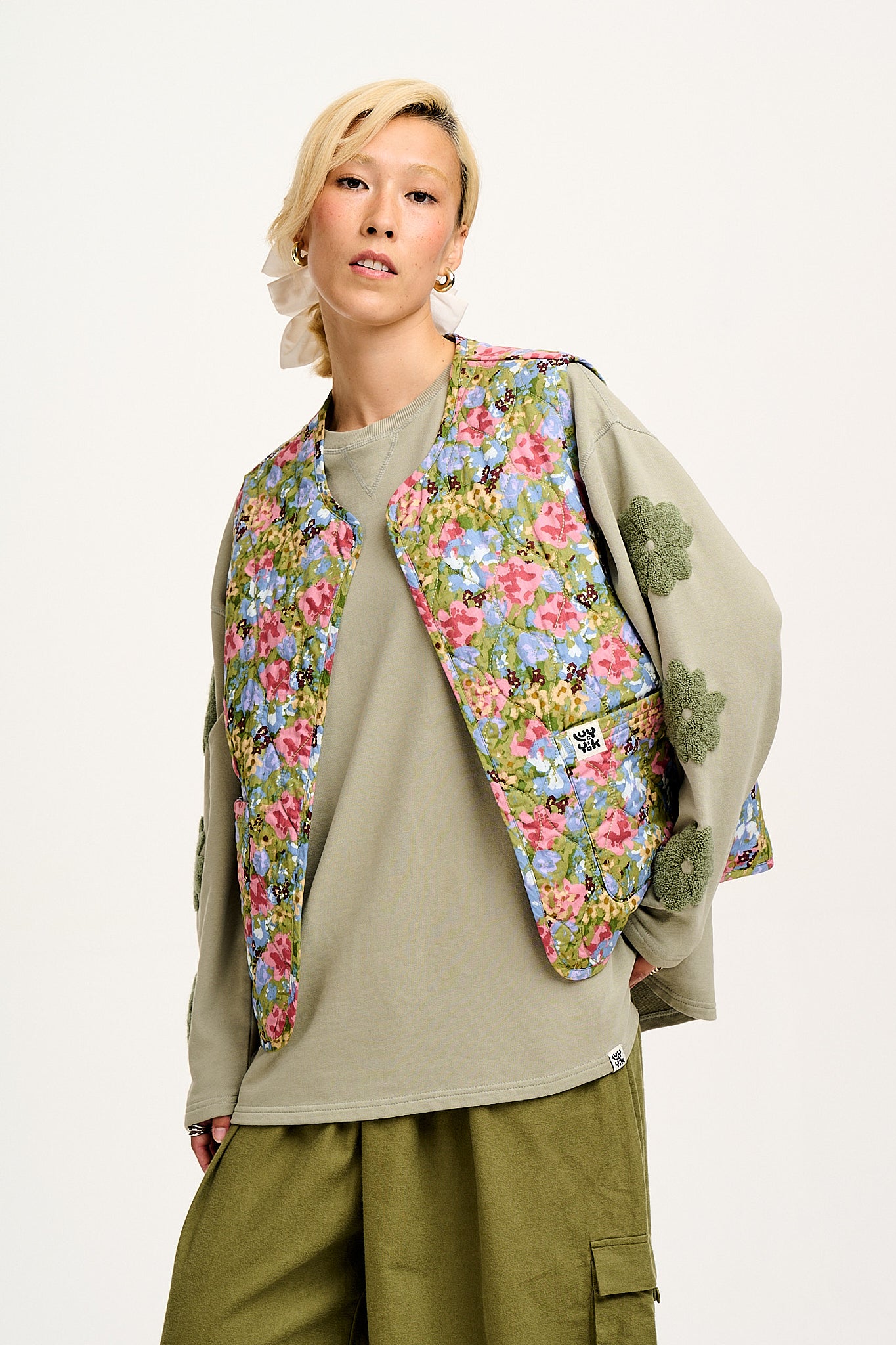 Emery - Reversible Quilted Gilet in Elsinore Floral Print