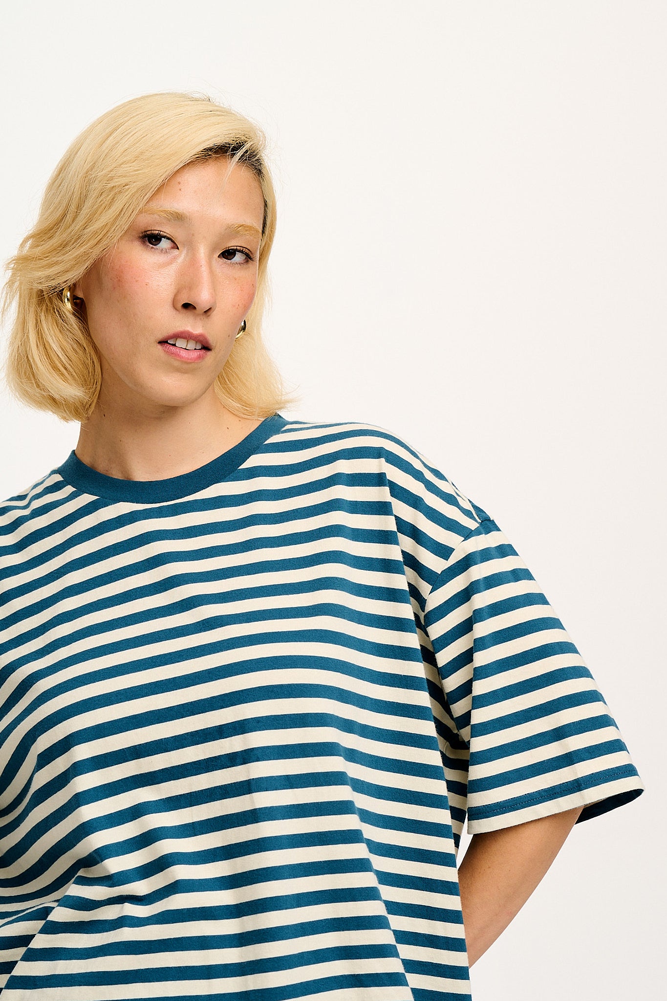 Benny - Oversized Cotton Tee in Blue & Ecru Stripe