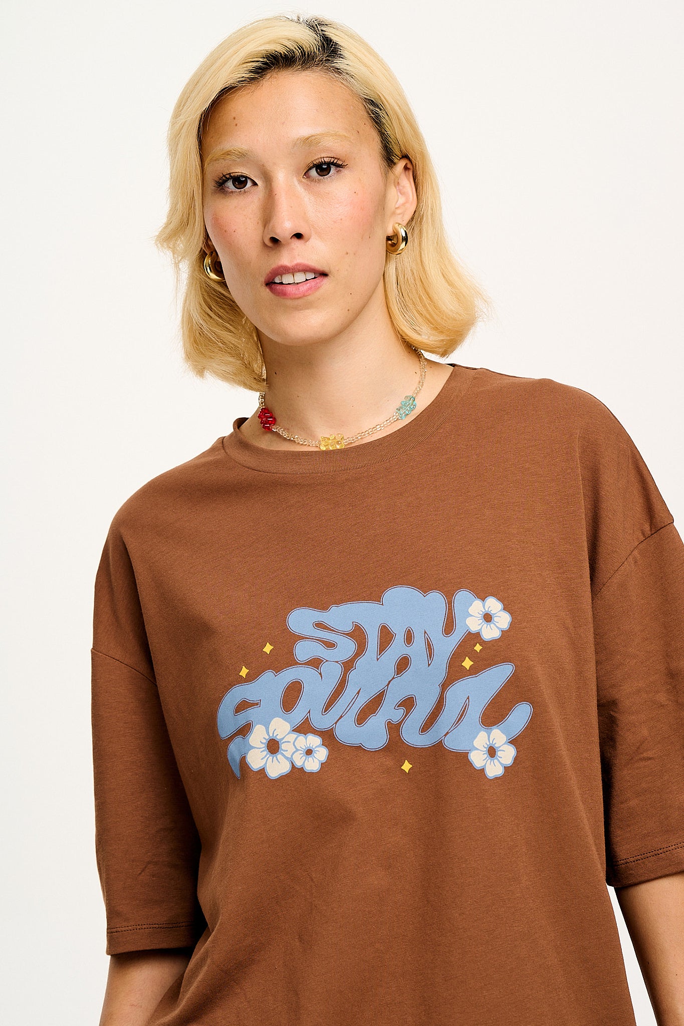 Benny - Oversized Cotton Tee in Stay Soulful Print