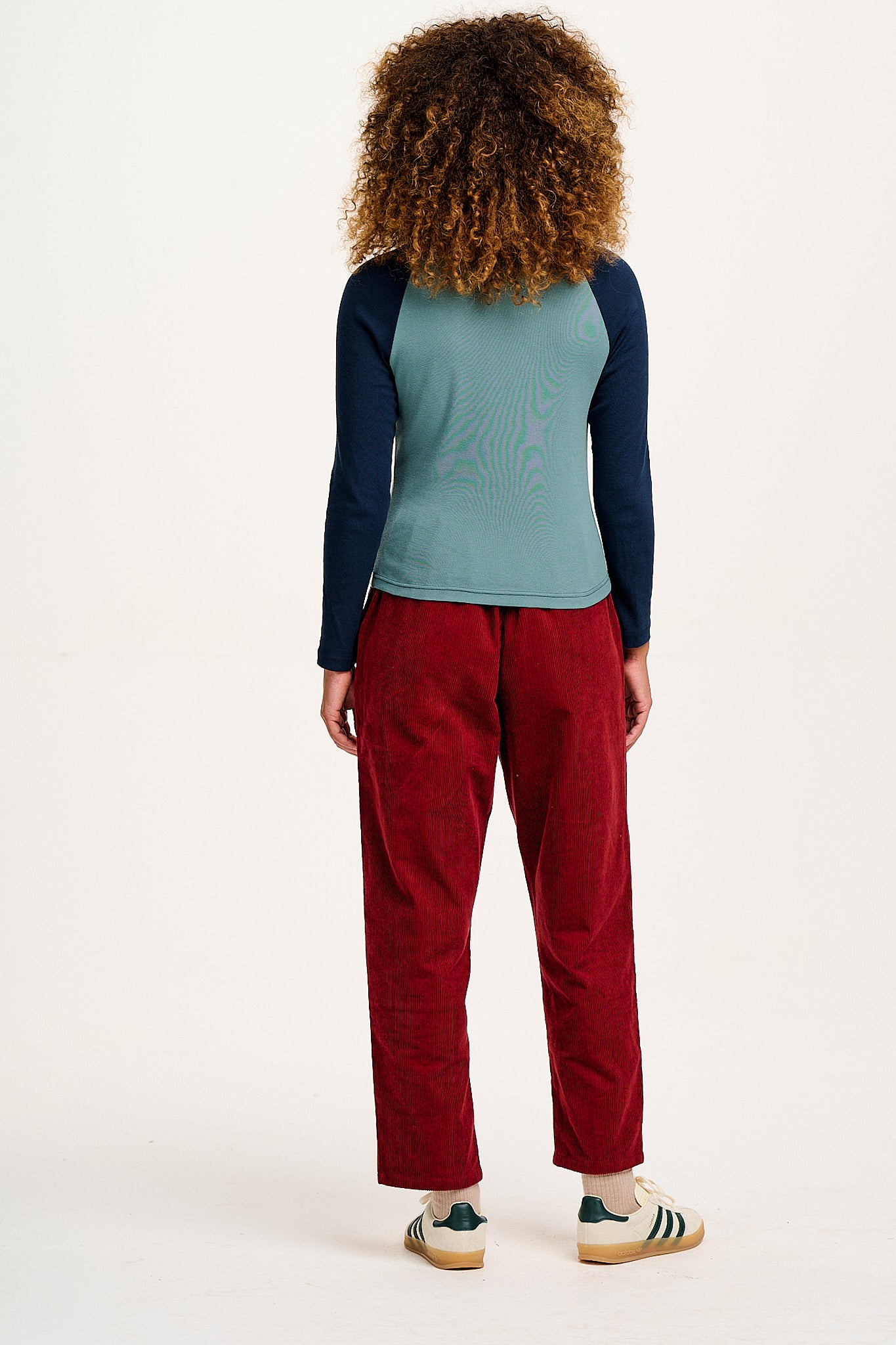 Billie - Corduroy Trousers in Maroon Red