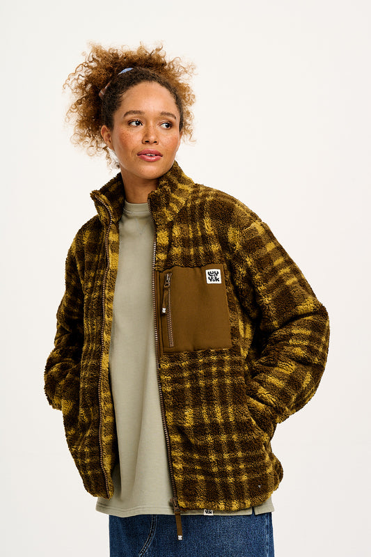 Harper - Borg Fleece Jacket in Brown Cher Check