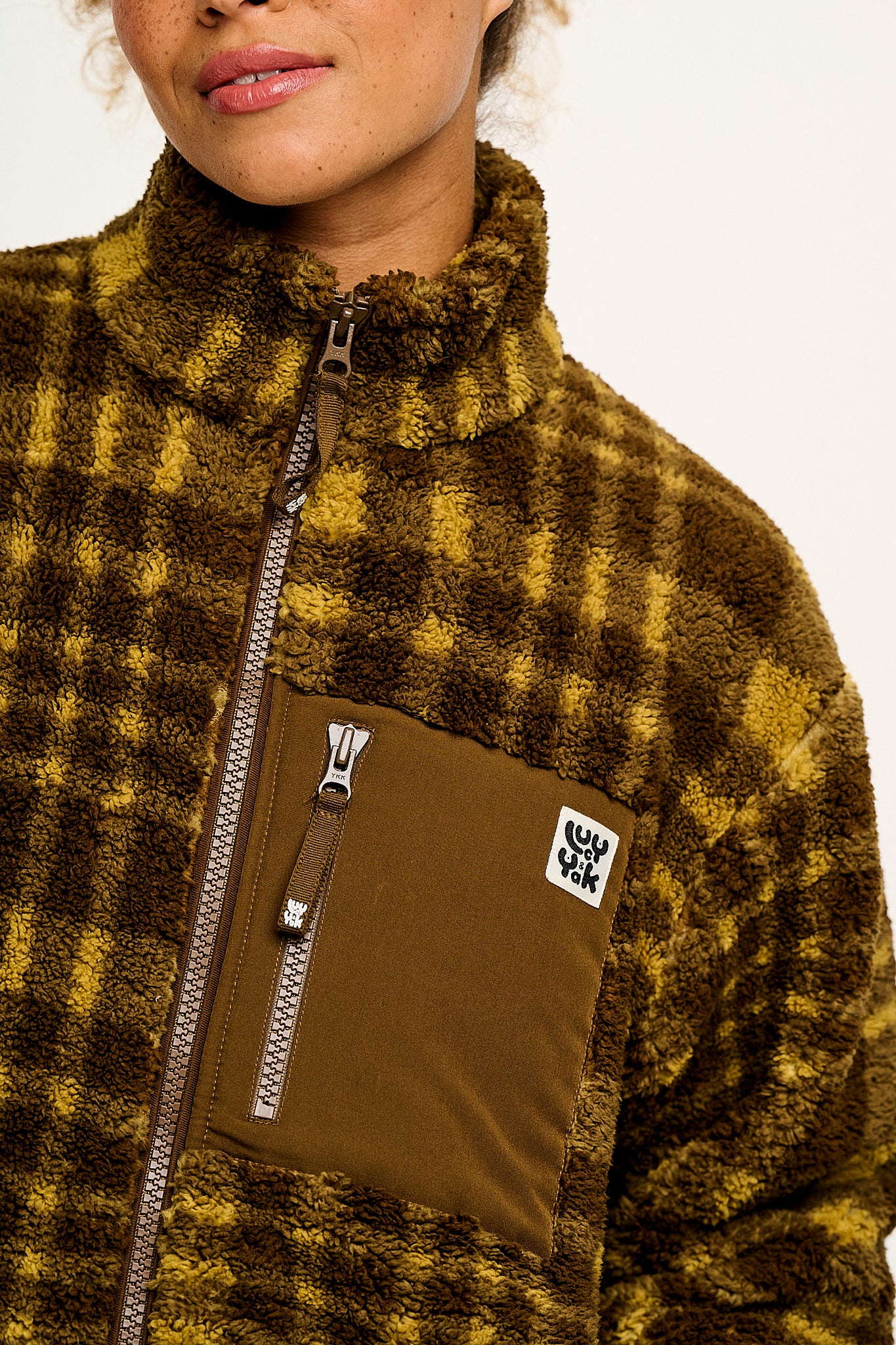 Harper - Borg Fleece Jacket in Brown Cher Check