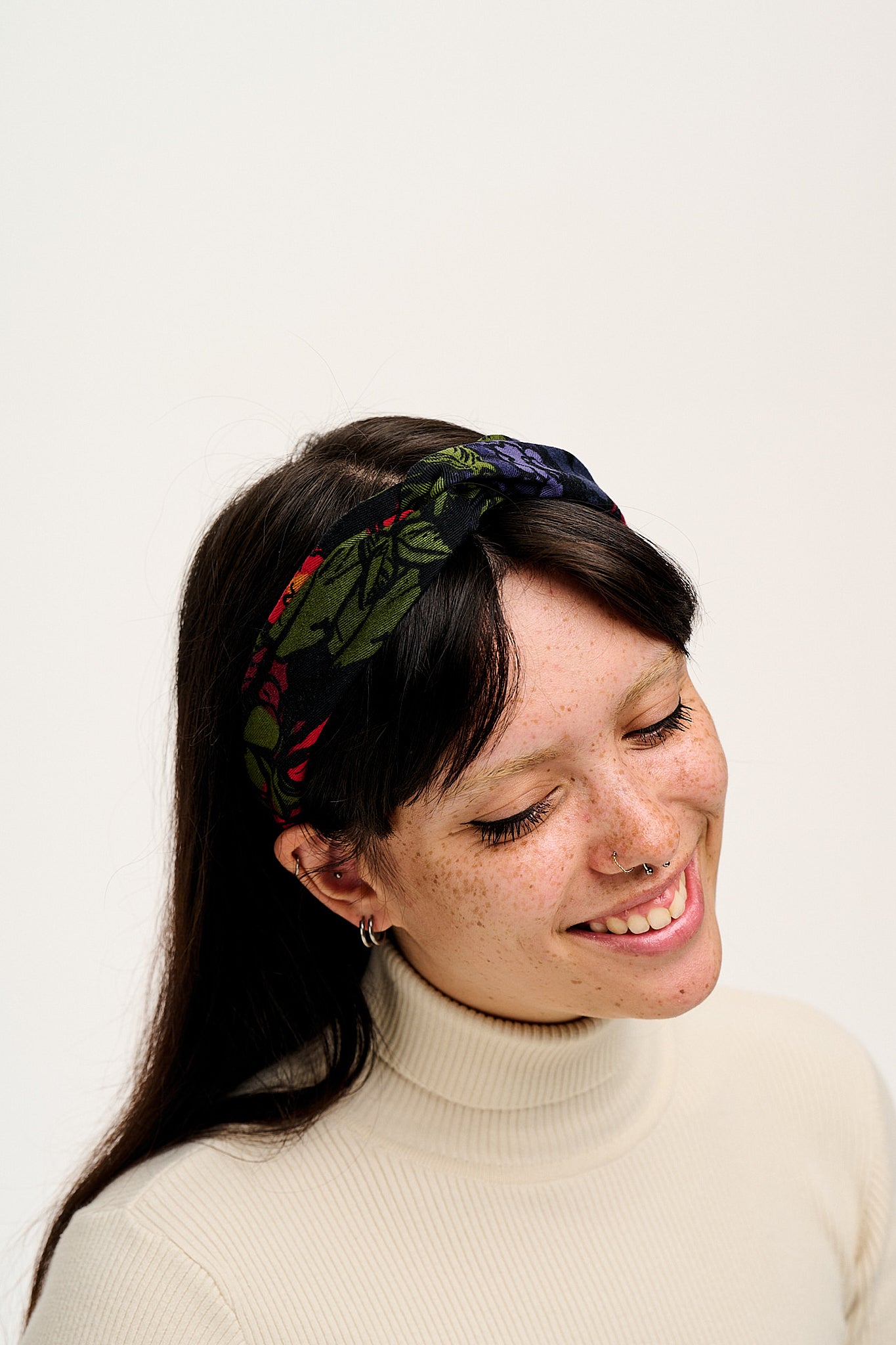 Hallie - Twist Top Headband in Maria Print