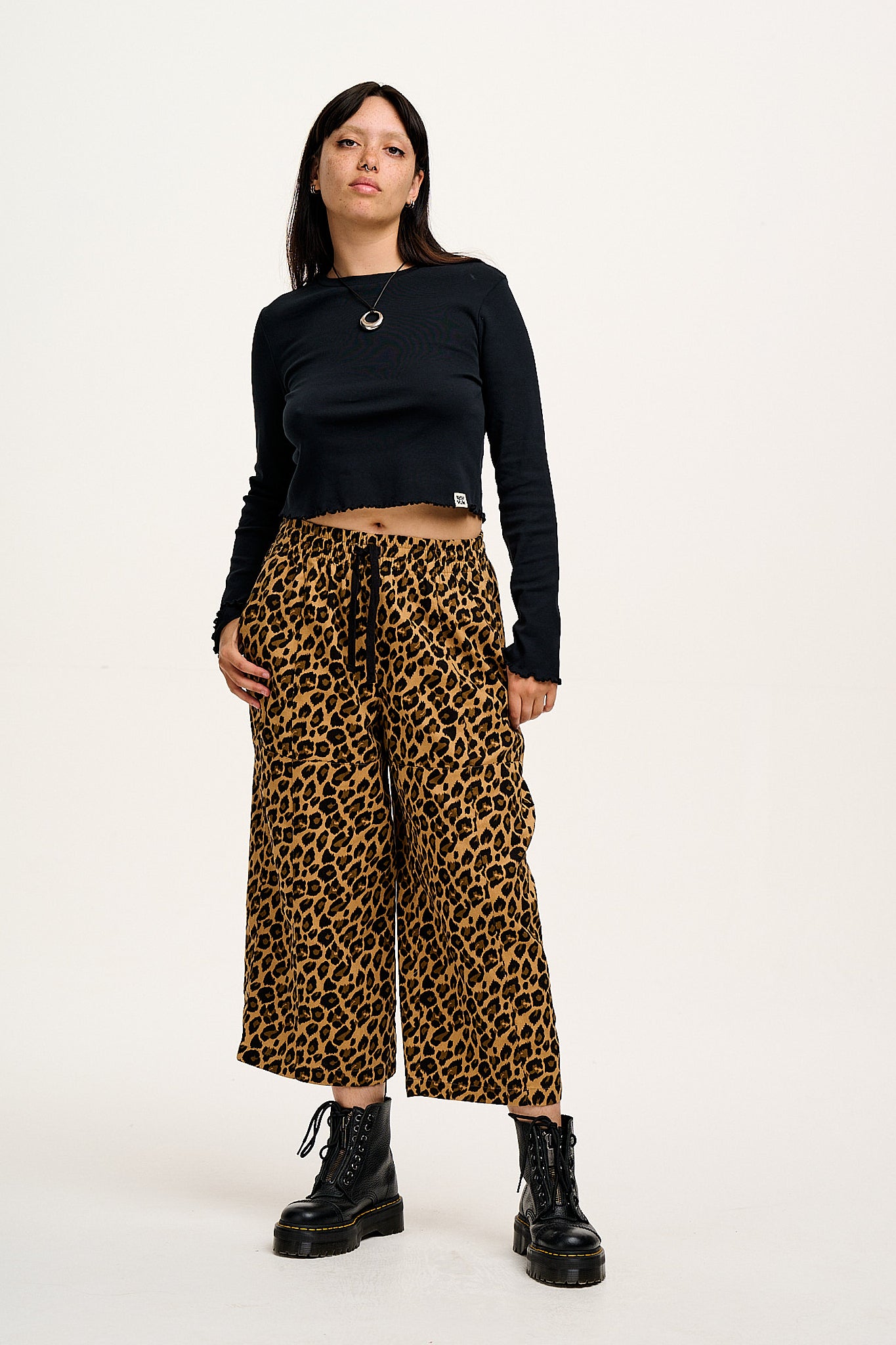 Chuck - Wide Leg Cotton Trousers in Leopard Print