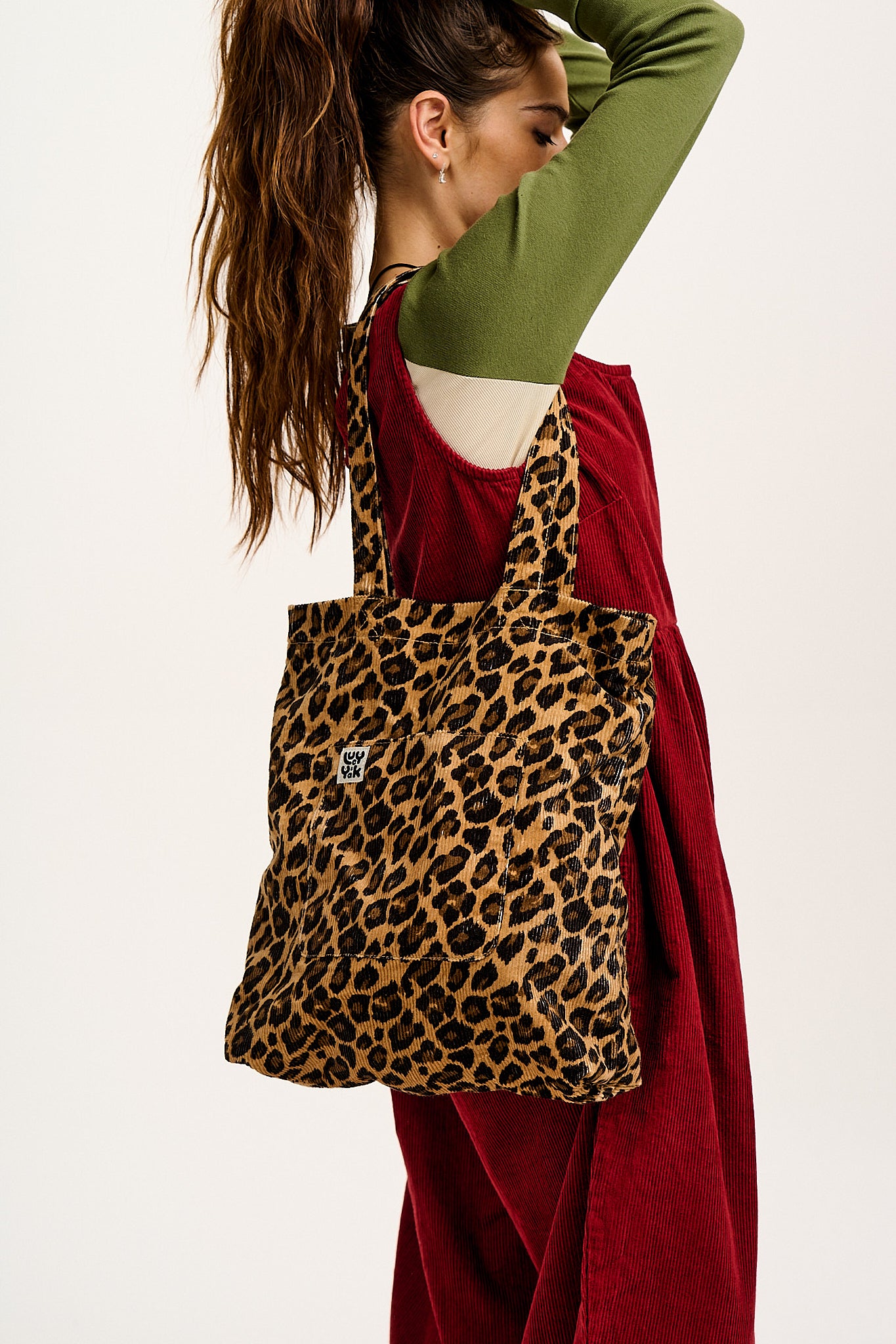 Felix - Cord Tote Bag in Leopard Print