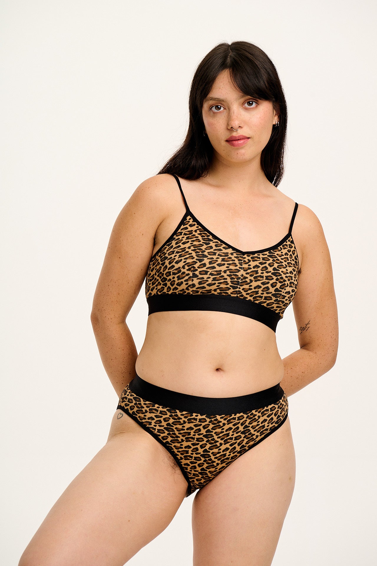 Cora - Cotton & Bamboo Bikini Pant in Leopard Print