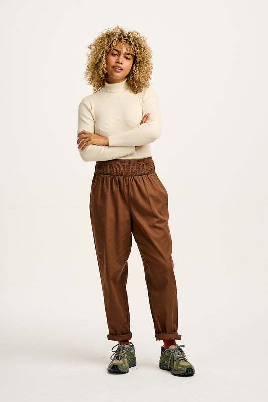 Alexa - Cotton Trousers in Cocoa Brown