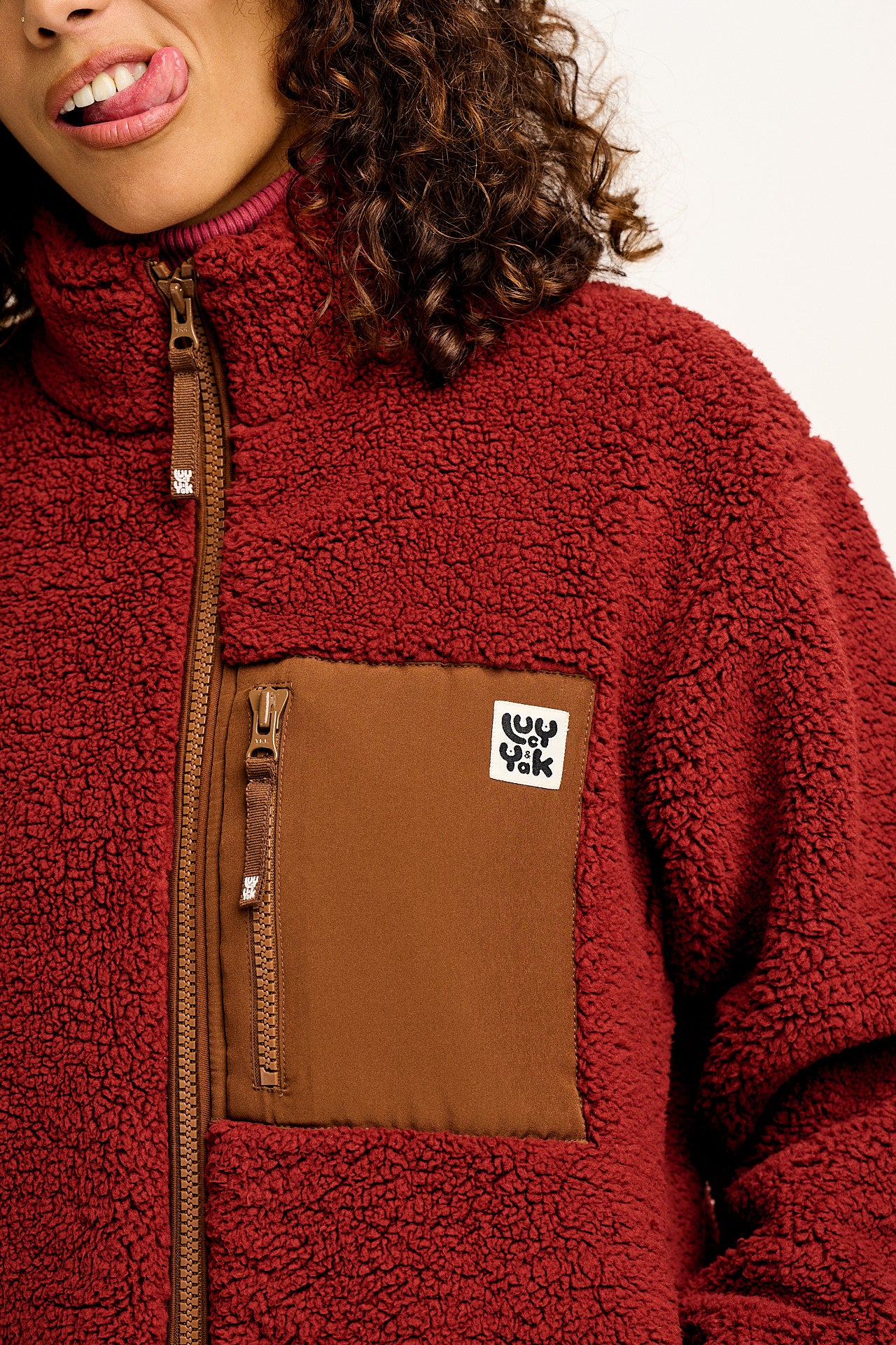 Harper - Borg Fleece Jacket in Jasper Red