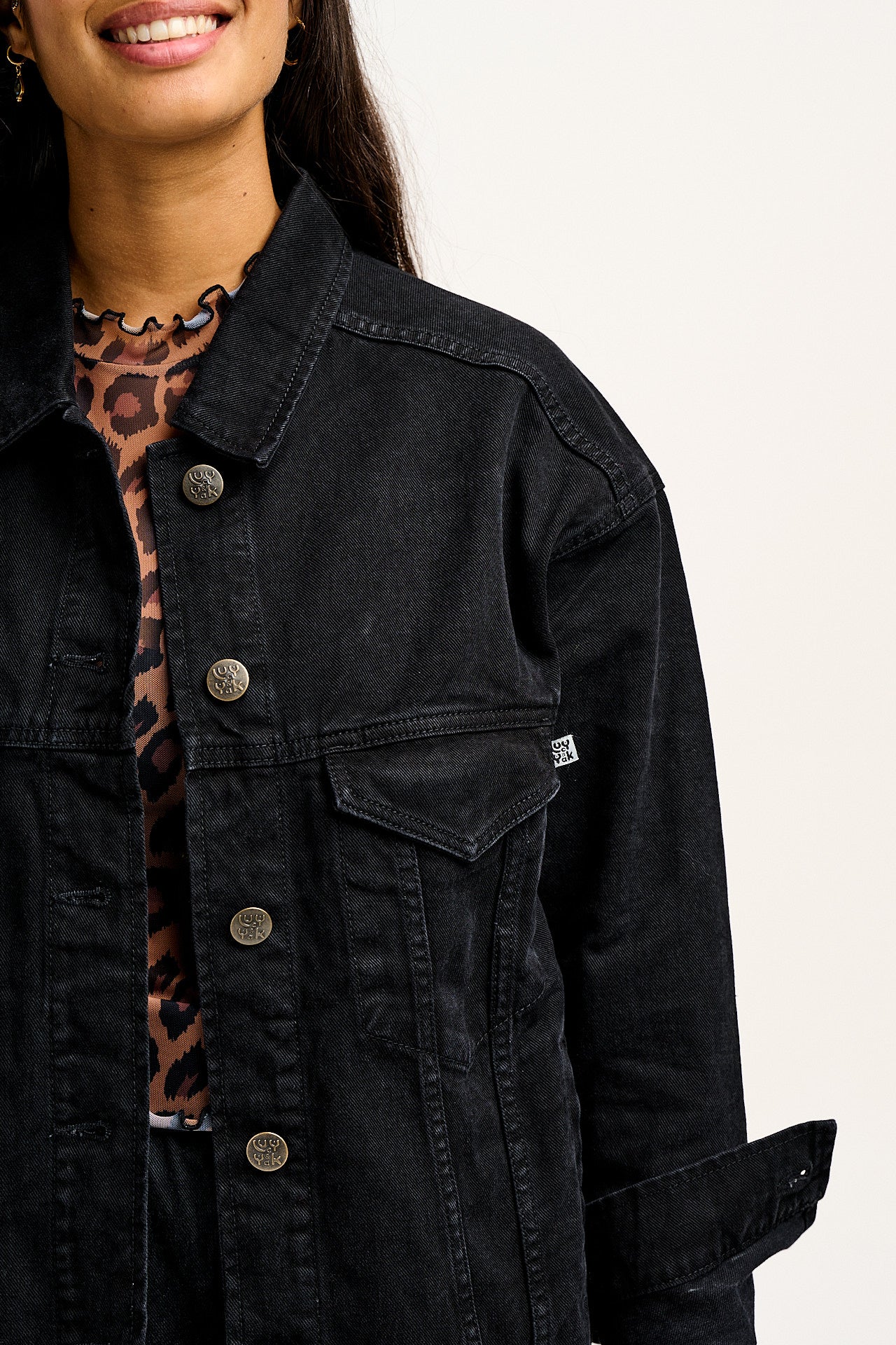 Callaway - Trucker Cotton Jacket in Washed Black Denim