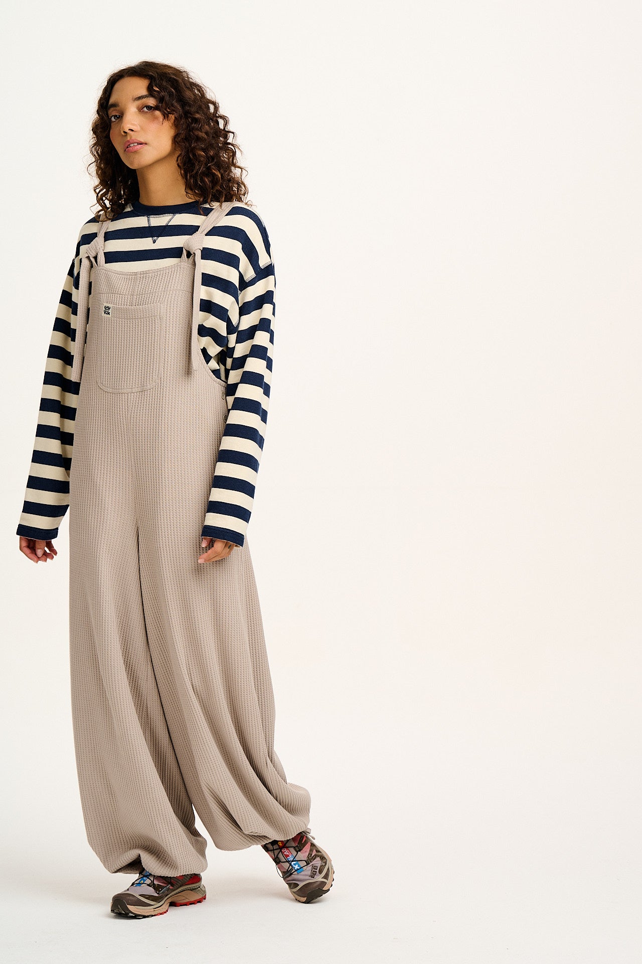 Ali - Slouchy Waffle Cotton Dungarees in Pebble Grey