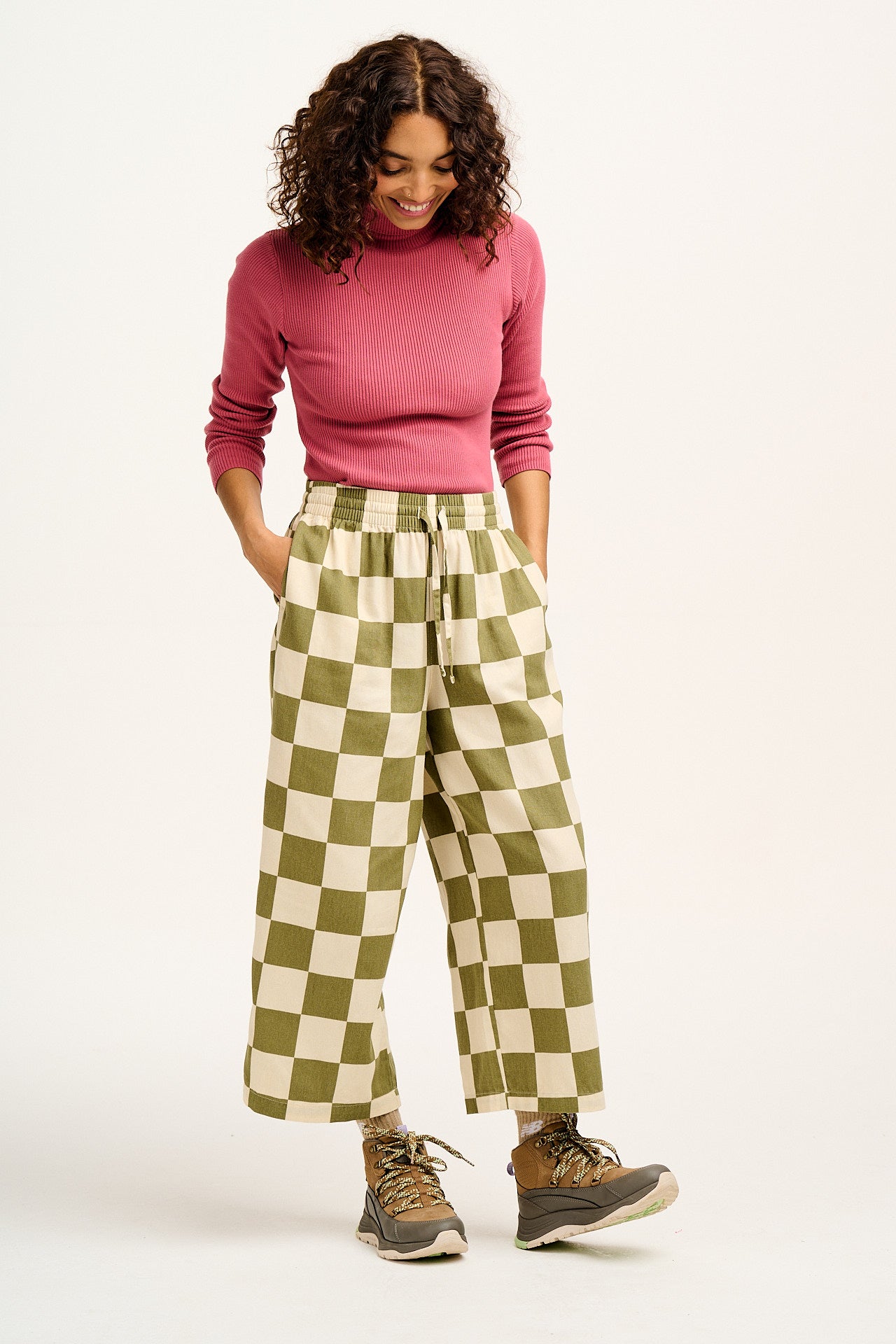 Chuck - Wide Leg Cotton Trousers in Pistachio Green Checkerboard Print