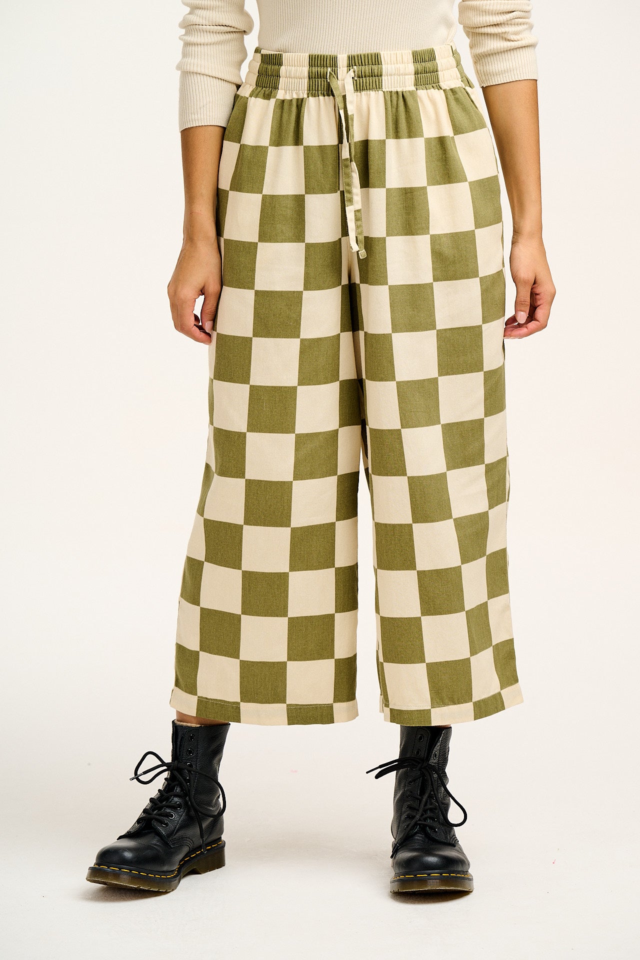 Chuck - Wide Leg Cotton Trousers in Pistachio Green Checkerboard Print