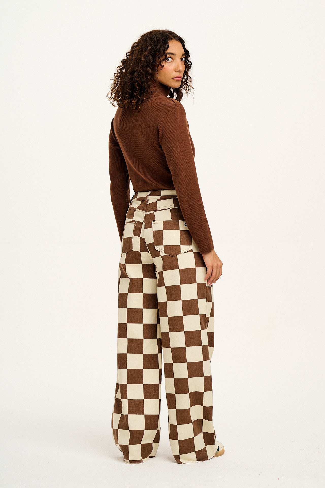 Carter - High Waisted Jeans in Cookies & Cream Checkerboard Print