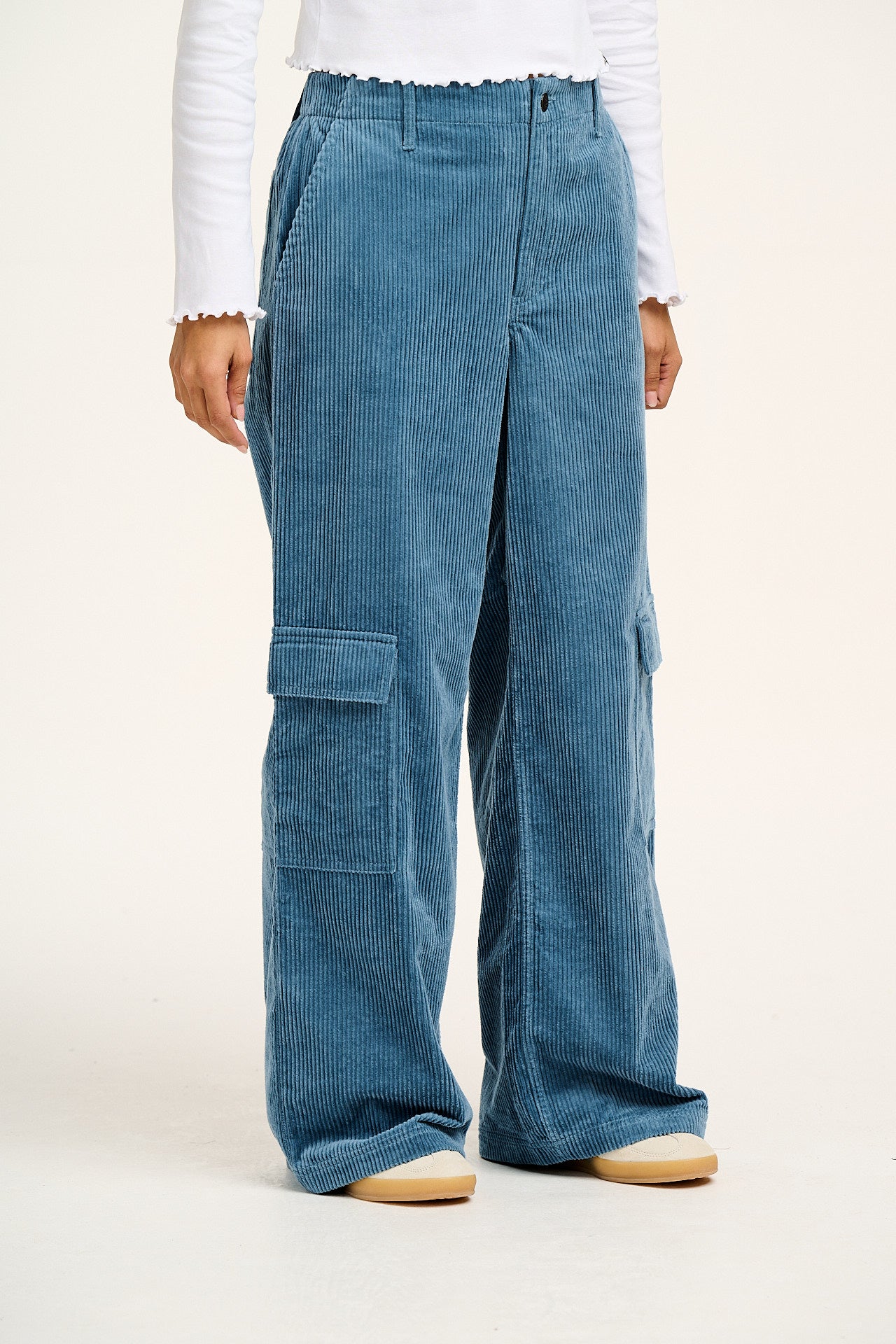 Phoenix - Corduroy Cargo Trousers in Blue