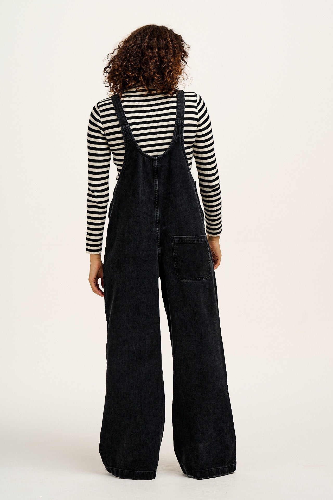 Ali - Slouchy Denim Dungarees in Washed Black