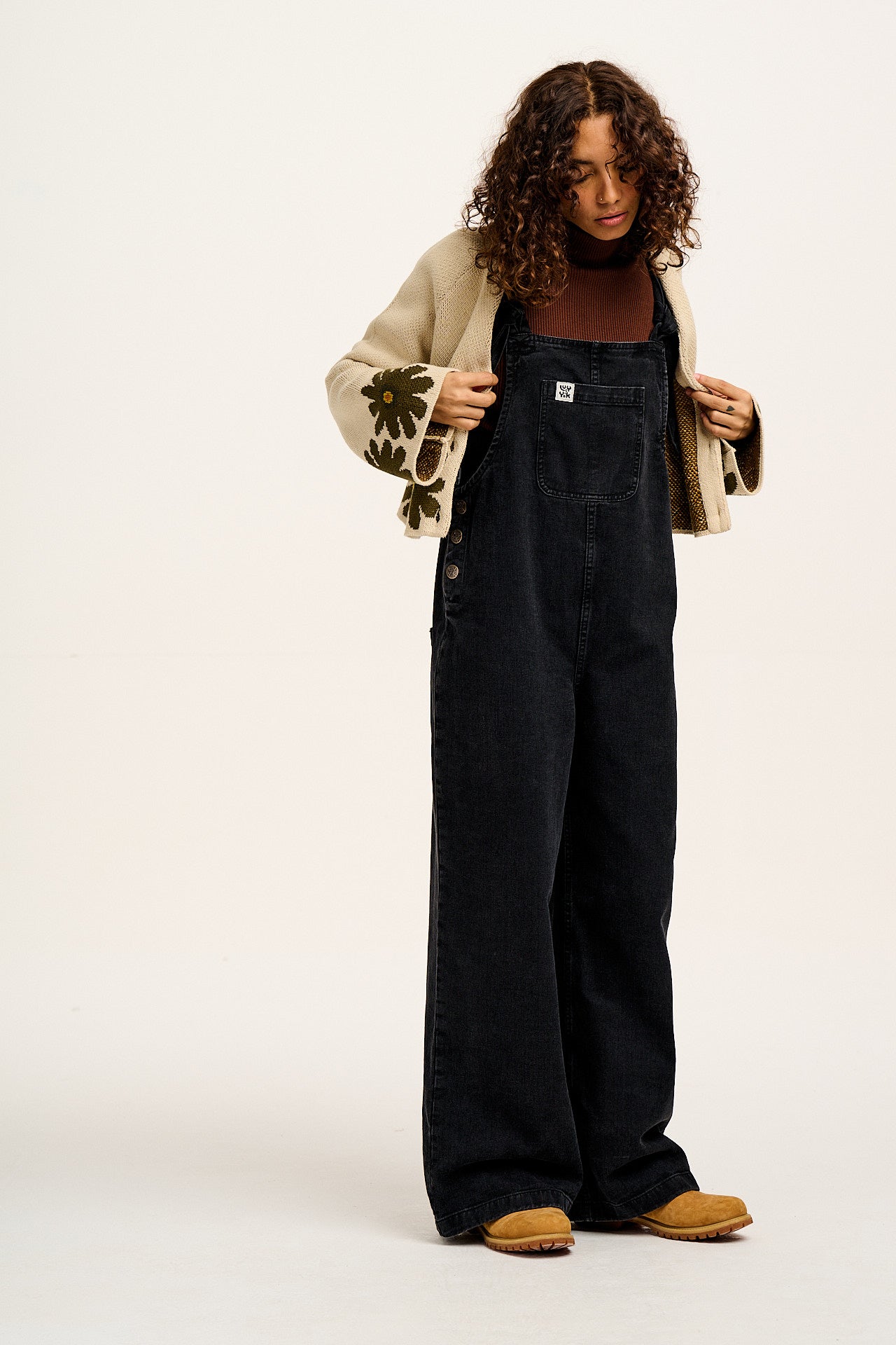 Ali - Slouchy Denim Dungarees in Washed Black