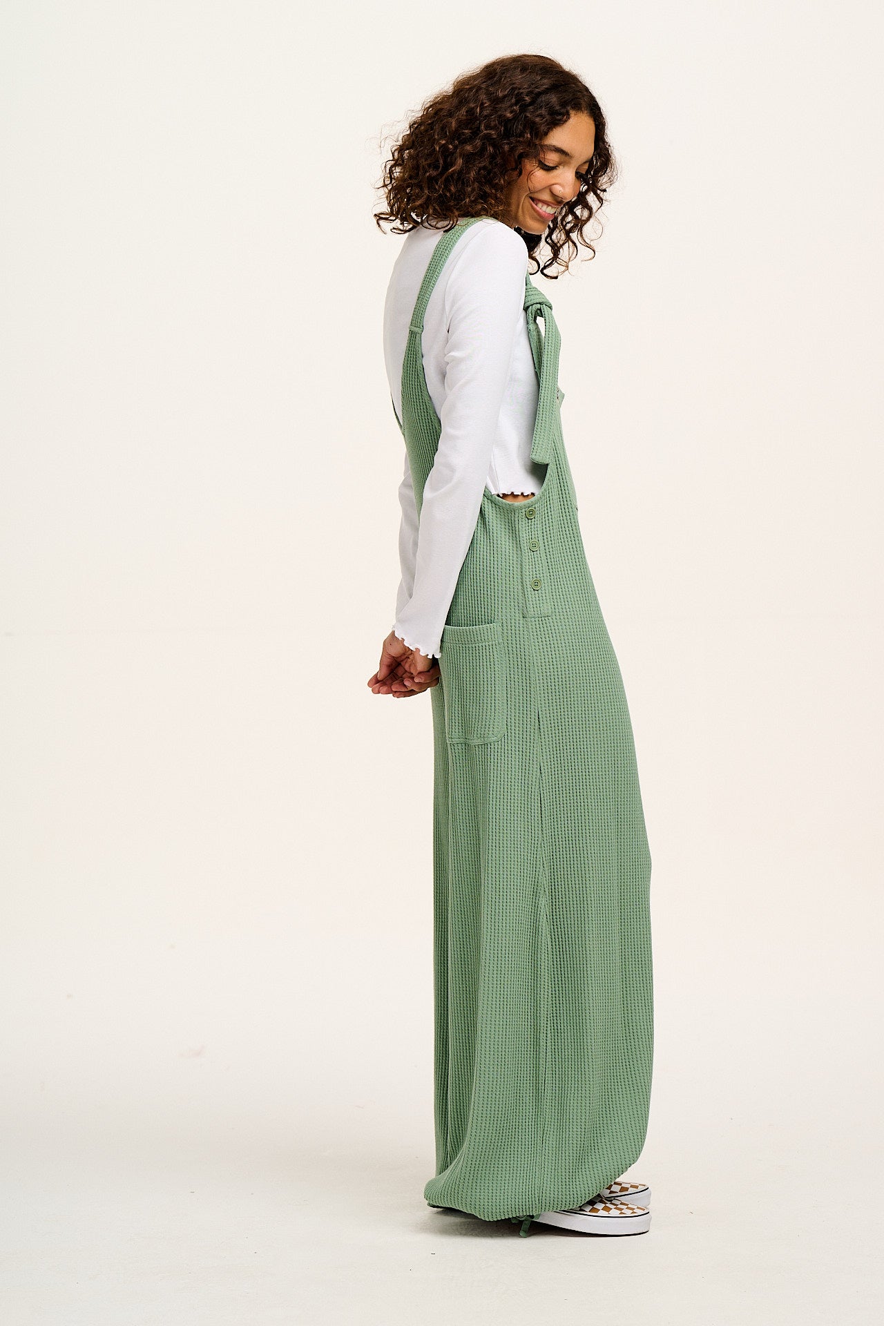 Ali - Slouchy Waffle Cotton Dungarees in Green Bay