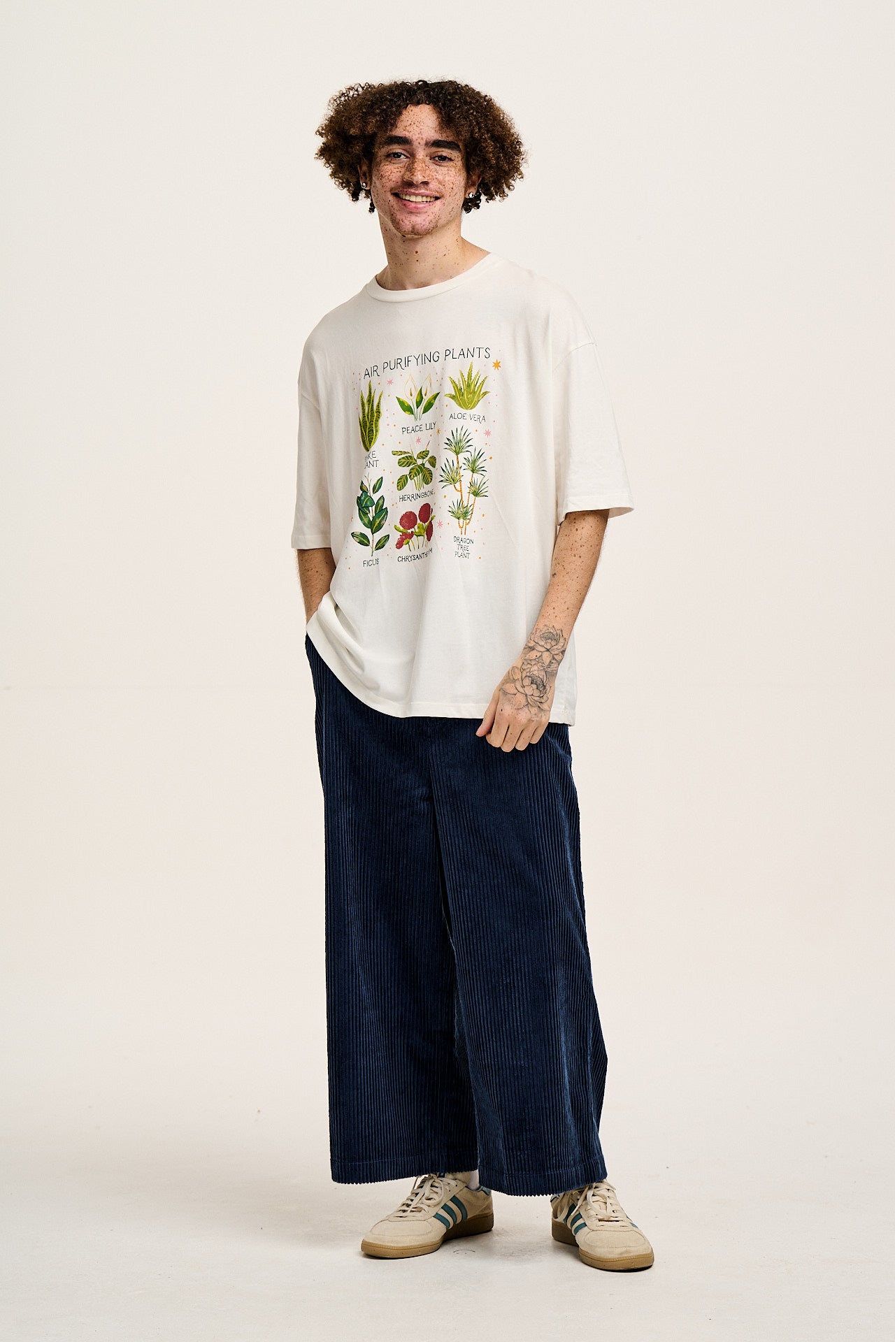 L.E. Benny - Oversized Cotton Tee in Artist Print by Bojana