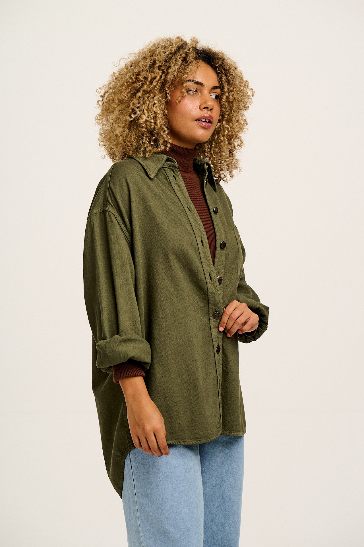 Sydney - Oversized Cotton Shirt in Khaki