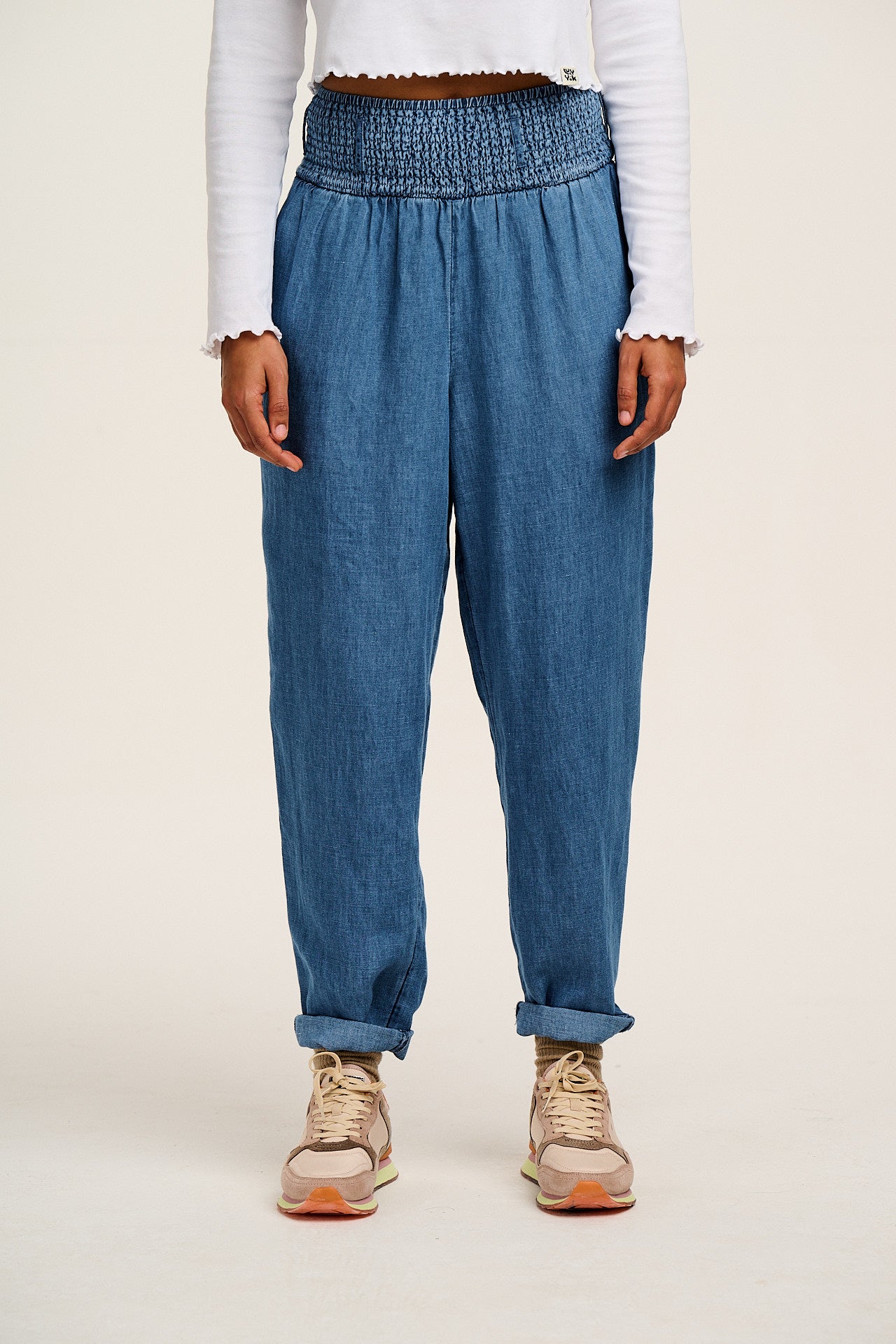 Alexa - Cotton & Hemp Trousers in Mid Wash Blue