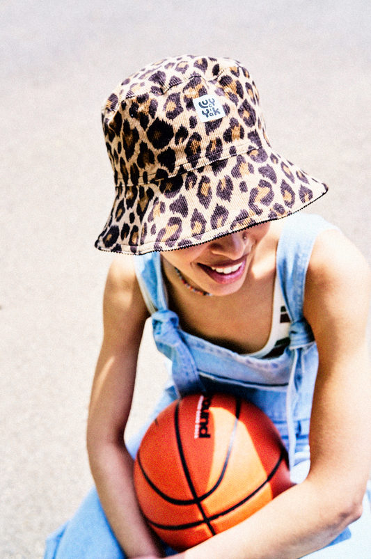 Travis - Reversible Corduroy Bucket Hat in Leo Print