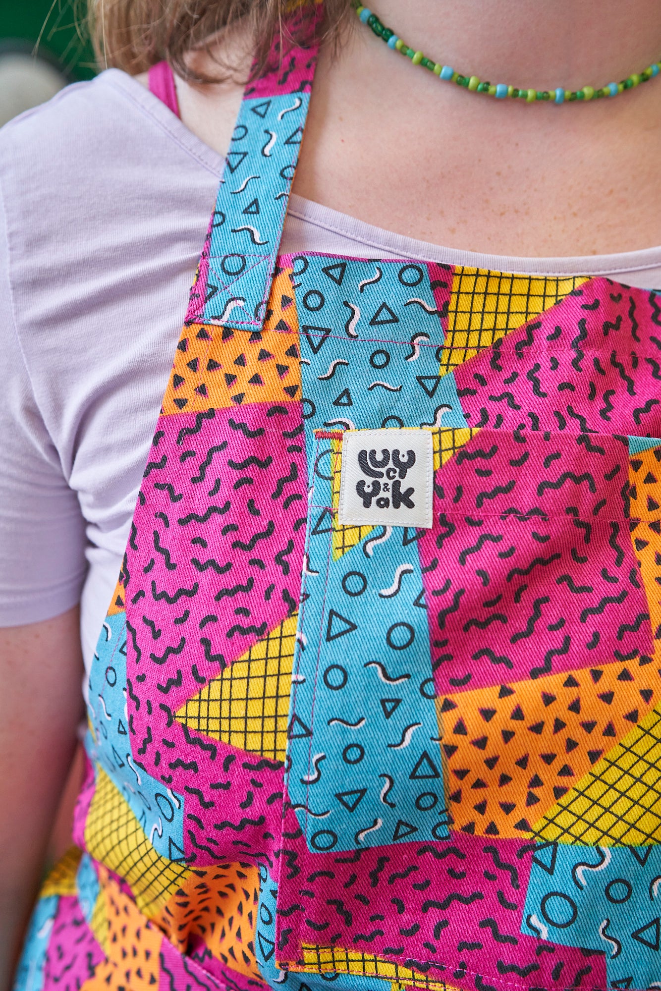 Ada - Cotton Apron in Memphis Print